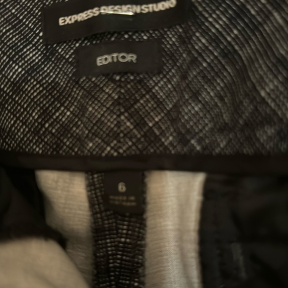 Express size 6 black and white cropped pants - Picture 7 of 8